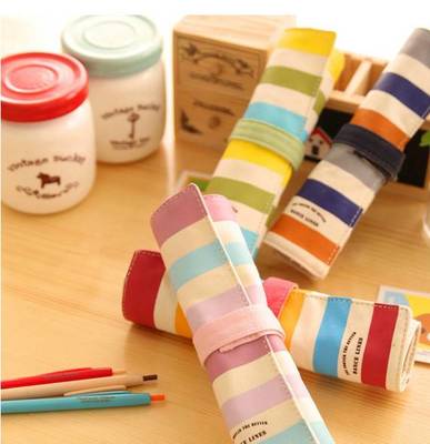 厂家直销韩国 创意文具 彩虹条纹卷笔袋 文具袋 文具盒 学生用品